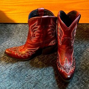 ARIAT WOMENS COWBOY BOOTIES SIZE 7